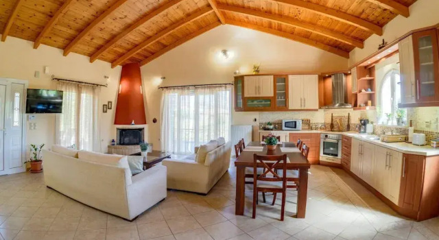 Villa Stella, 2 Bedrooms, Wifi, Near The Beach