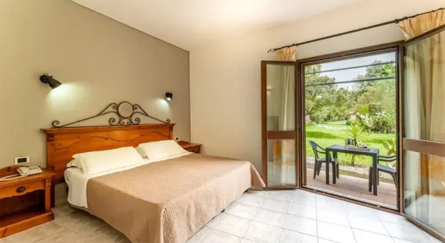 Horse Country Resort Congress & Spa - Hotel Ribot 