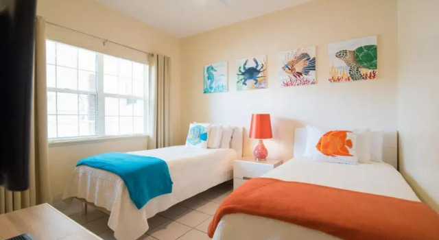 Regal Beach Club, Забронировать Отель Джорджтаун Grand Cayman