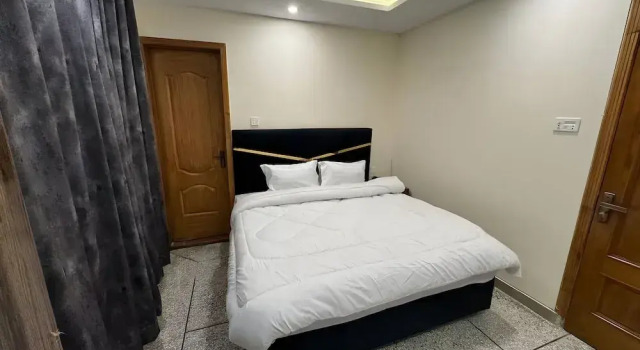 Orbit Royal, Book Hotel Hotels in Islamabad with Parking, Parking