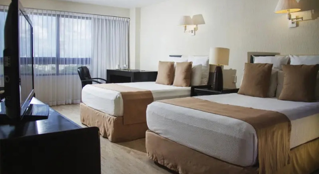 Четырёхместный номер Smart Smart Cancun the Urban Oasis