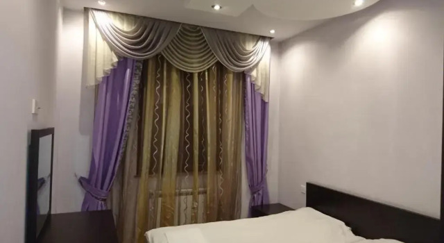 Large 5 Bedroom Luxury Villa, Rezervovat Vila Vily v Jerevan, Vila