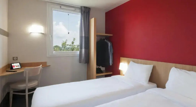 Двухместный номер Standard B&B HOTEL Paray-le-Monial