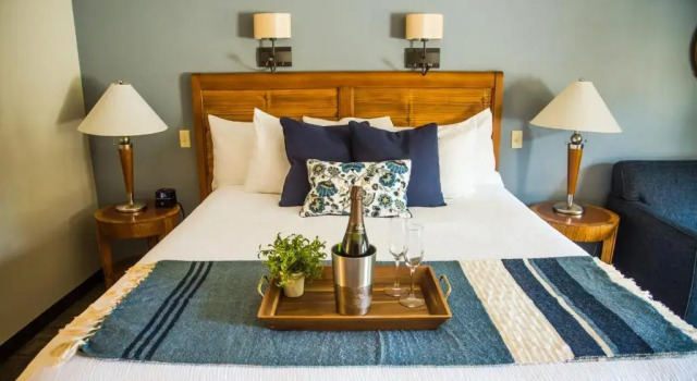 Номер Executive Adelaide Inn