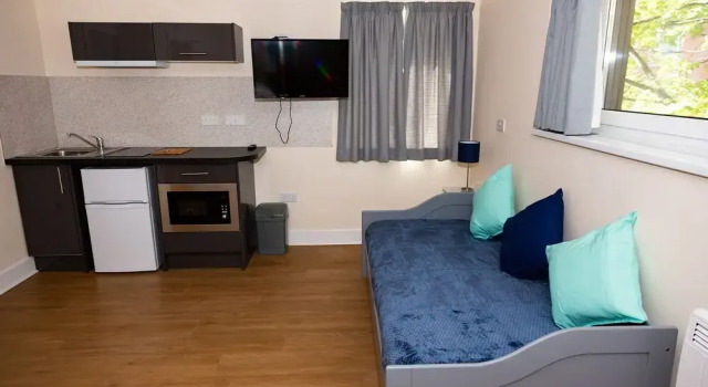 Alexander Apartments Studios