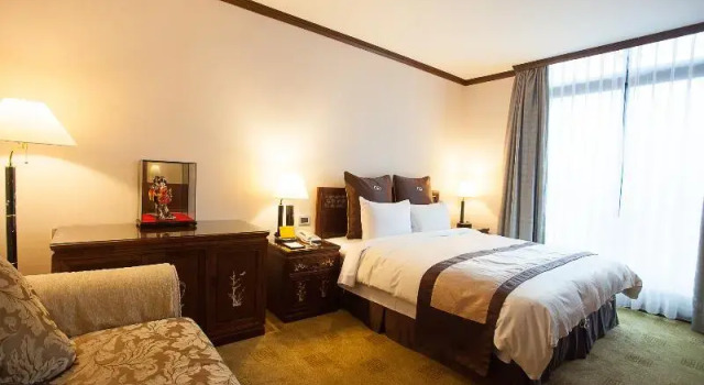 Номер Standard с балконом Rich Garden Hotel