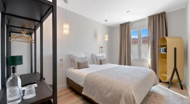 Номер Comfort Hotel San Carlu Citadelle Ajaccio