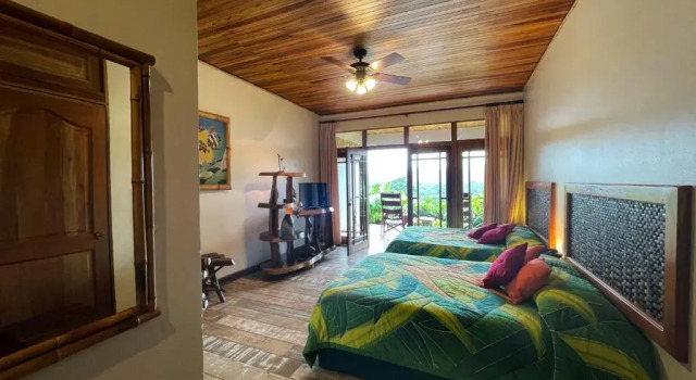 Двухместный номер Standard Lost Iguana Resort and Spa