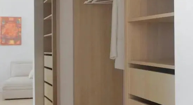 Apartament No.4