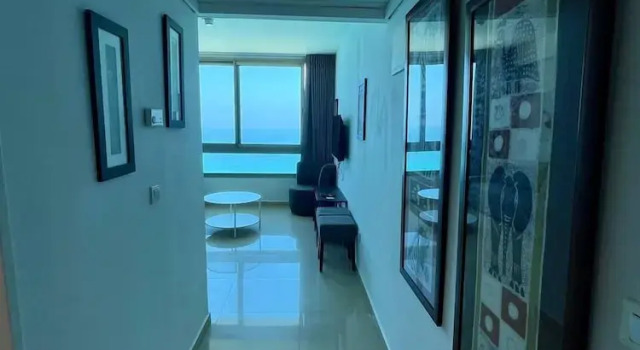 Апартаменты Sea Breeze Apartments