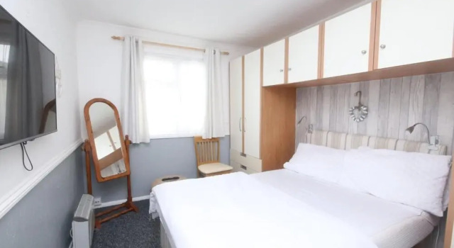 18A Medmerry Park 2 Bedroom Chalet, Забронировать Шале Виллы Исторического графства Суссекса, Вилла