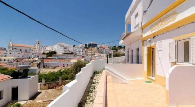 Апартаменты ★Traditional House★Heart of Oldtown★ Amazing views