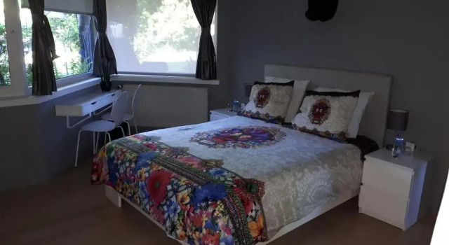 Camera Standard B&B Uccle