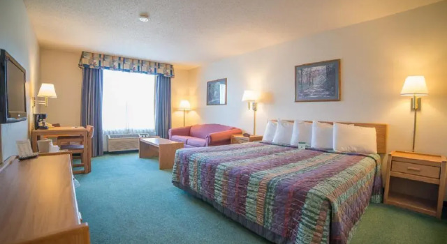 Номер Standard River Valley Inn & Suites