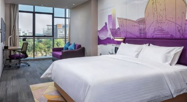 Люкс Business Hampton by Hilton Guangzhou Panyu Avenue