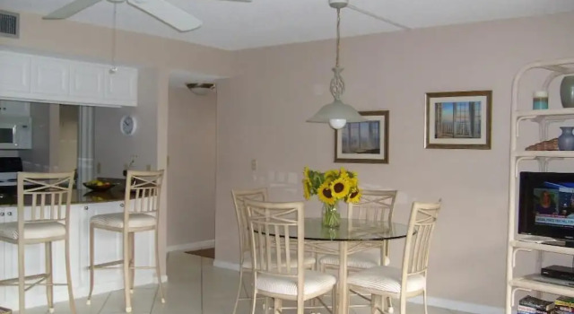 Номер Comfort с 2 комнатами с видом на канал Cove II 310F 2 Bedroom Condo By Midnight Cove II