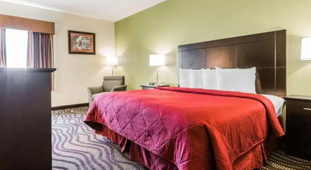 Номер Standard Quality Inn & Suites North Montgomery