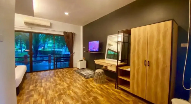 Двухместный номер Standard с балконом The Canal Garden Resort