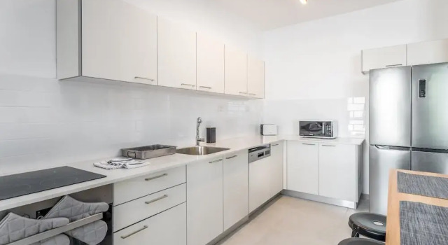 Апартаменты luxury garden apartment heated pool