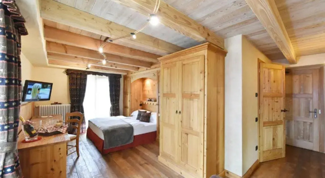 Двухместный номер Superior с балконом Hotel Miravidi a Cervinia