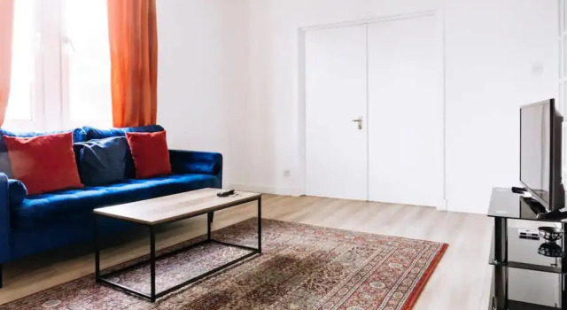 Peaceful 2 Bedroom Apartment in Prestonfield With Arthurs Seat Views, Забронировать Апартаменты/квартира Престонфилд Эдинбург, рядом с John McIntyre Conference Centre