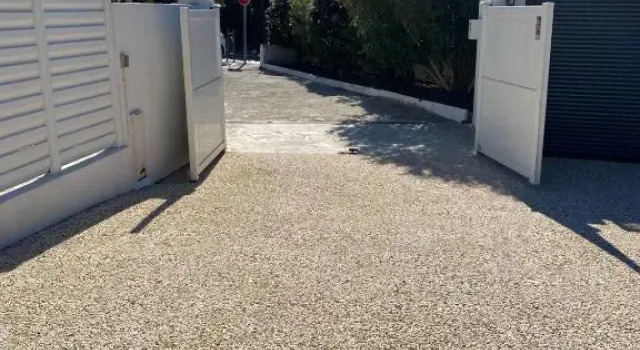 Au P'tit Canaille, plein centre avec parking privé, Забронировать Отель Отели Calanques National Park с парковкой, Парковка