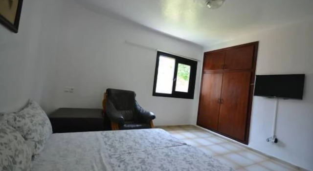 Villa Resitinga, Rezerwuj Willa Hotele w Tanger-Tetouan z parkingiem, Parking