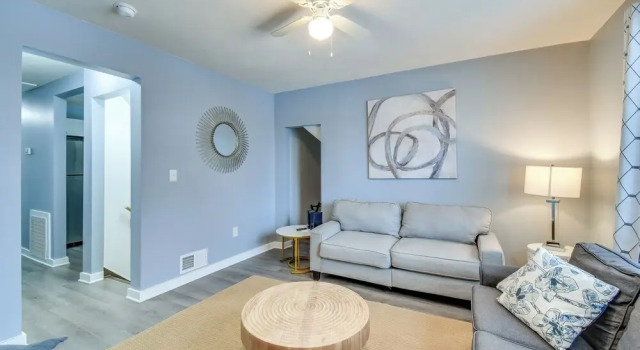 2 Mi to Dtwn Syracuse: Cozy Updated Apt!, Reservar Apartamento Syracuse Finger Lakes, perto de NBT Bank Stadium