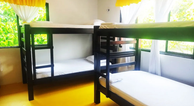 Amalaya Hostel, Réserver Auberge de jeunesse Hôtels à Llanos avec piscine, Piscine