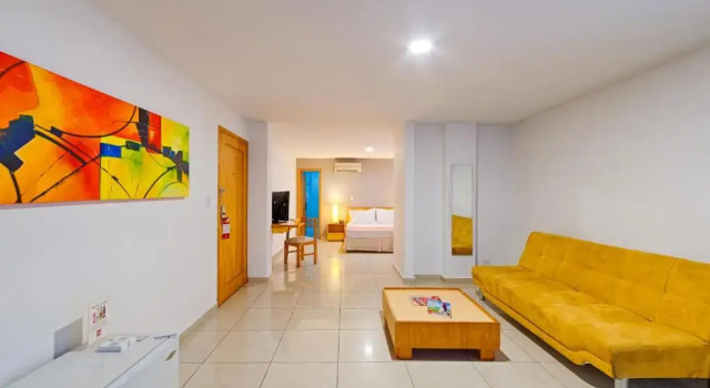 Suite junior Basic Hotel Centenario by Hoteles MS