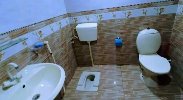 Люкс Galaxy Family Hotel Karachi Airport