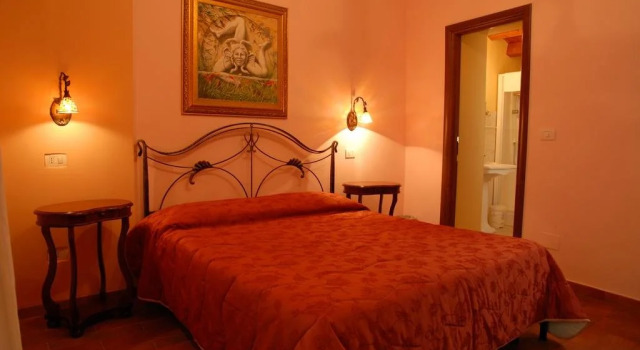 B&B Ares Charme, Забронировать Отель Ортиджия Сиракуза, рядом с Церковь Cвятой Луции у гроба