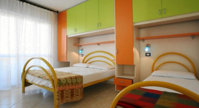 Residence La Pigna in Rosolina Mare, the structure is in the central area, nearby the services, the-La Pigna EST 2, Забронировать Отель Розолина-Маре Дельта реки По