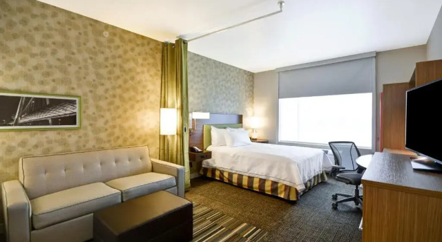 Двухместный люкс Accessible Home2 Suites by Hilton Dallas Downtown at Baylor Scott & White