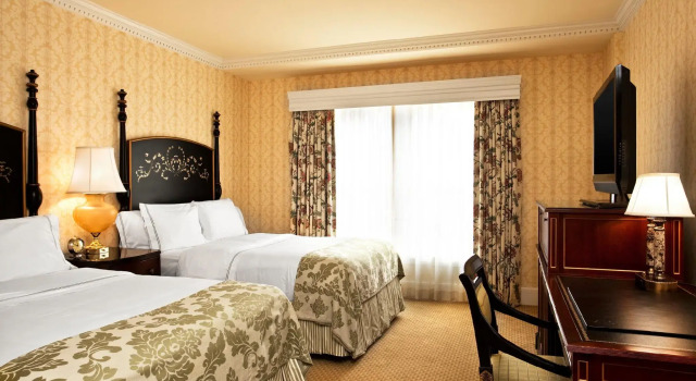 Номер Deluxe The Fairfax at Embassy Row, Starwood Luxury Collection