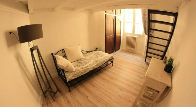 L'Oustaria, Apartment - Old Town, Забронировать Апартаменты/квартира Ницца Приморские Альпы, рядом с Набережная Соединенных Штатов