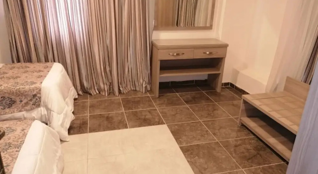 Семейный люкс с 2 комнатами с видом на город Milano Hotel Suites