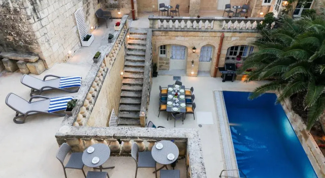 Ta' Matmura Farmhouse B&B, Varaa Bed and Breakfast Gharb Gozo