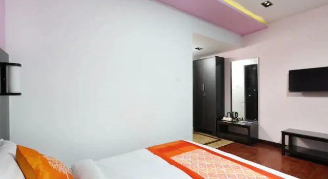 OYO 13838 Ramana Holiday Inn, Забронировать Отель Отели штата Тамилнада с завтраком, Завтраки