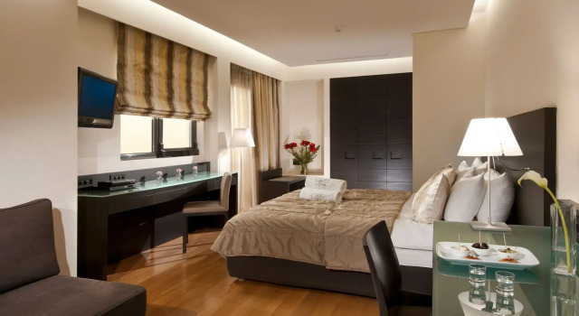 Номер Superior O&B Athens Boutique Hotel