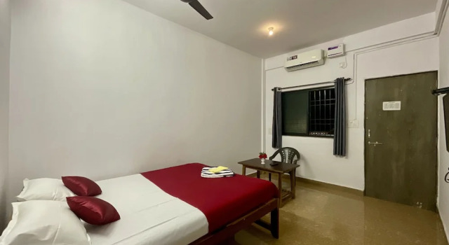 God Gift Hostel, Prenota Ostello Arambol 