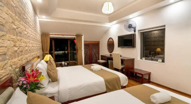 Трёхместный номер Deluxe с балконом The Linh Hoi An
