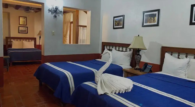 Hotel Socavon, Забронировать Отель Гуанахуато El Bajio, рядом с Аллея поцелуев
