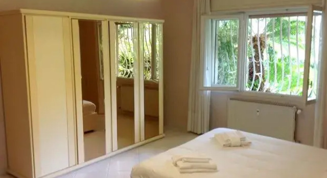 Villa Mafalda, Забронировать Вилла Отели Сан-Ремо 3 звезды, рядом с Villa Matutia, 3*