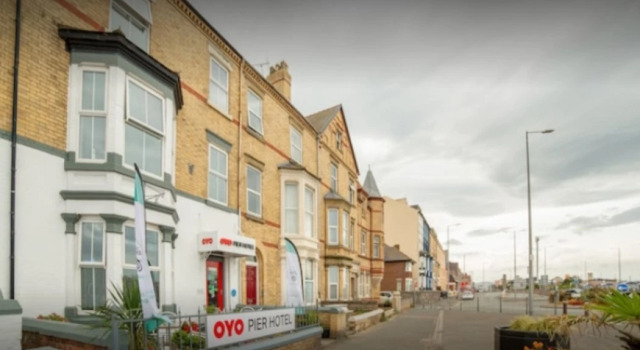 Pier Hotel Rhyl, Забронировать Отель Отели и гостиницы Рила, рядом с Пляж Rhyl, Отель