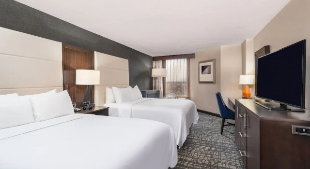 Четырёхместный номер Premium Crowne Plaza Annapolis by IHG