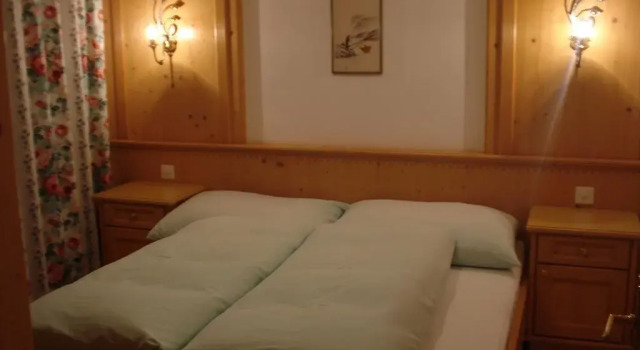 Chasa Valetta, Book Hotel Samnaun 