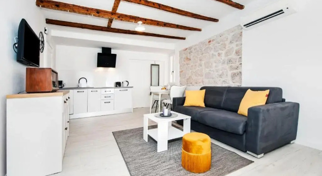 Apartments Casa De Amicis, Забронировать Апартаменты/квартира Ровинь Rovinj Riviera, рядом с Пристань для яхт Ровиня