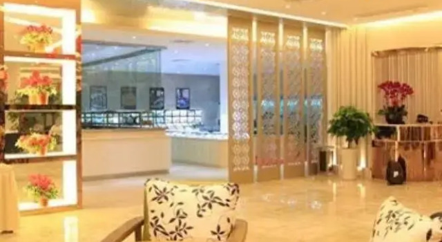 Nanjing Zifeng Suoshi Holiday Hotel, Prenota Hotel Nanchino Jiangsu
