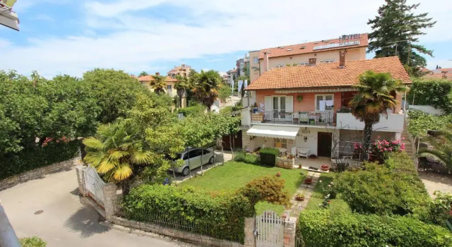 Апартаменты Apartments Godena